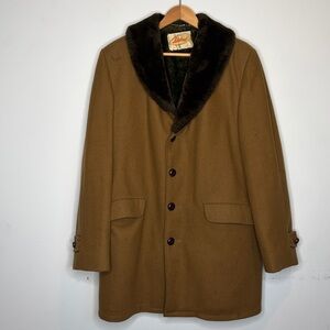 Vintage Lakeland Sportswear Suede Jacket: Size 42